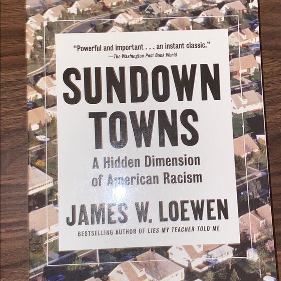 SUNDOWN TOWNS book - Picture 2 of 4